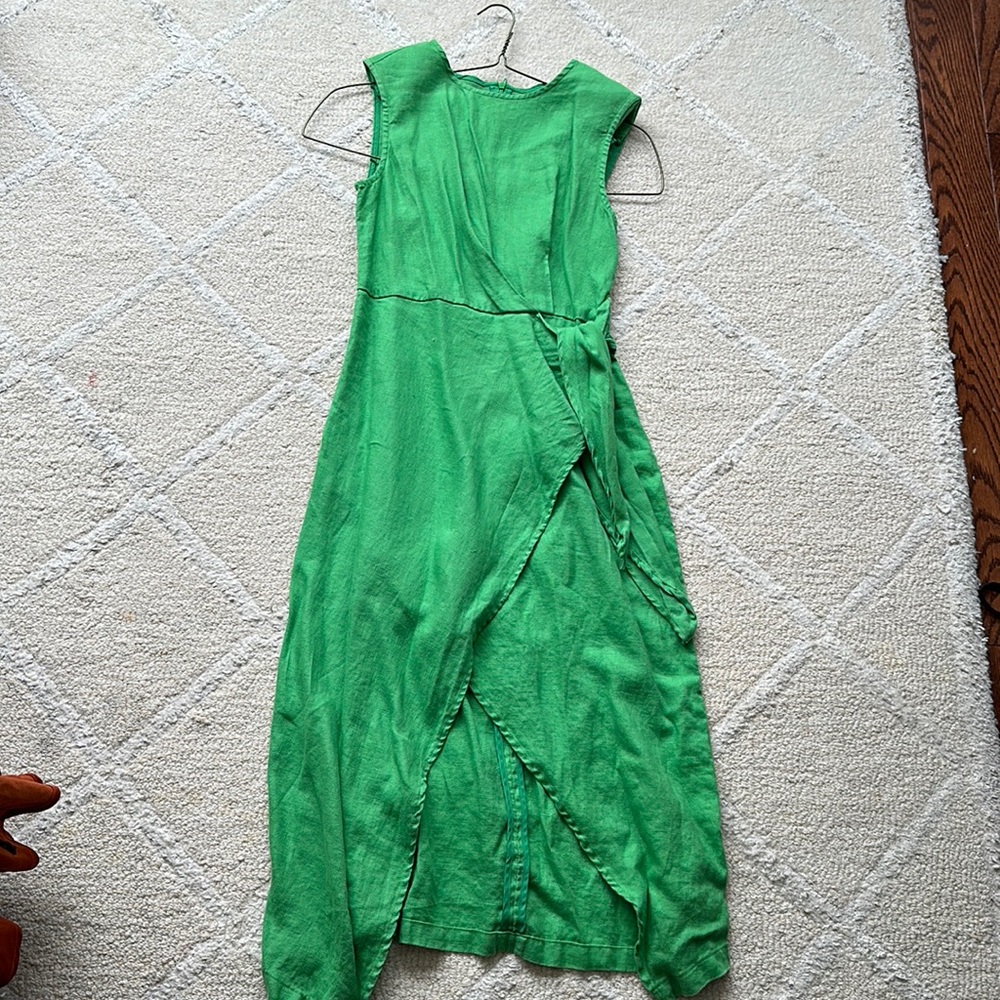 Linen midis wrap dress